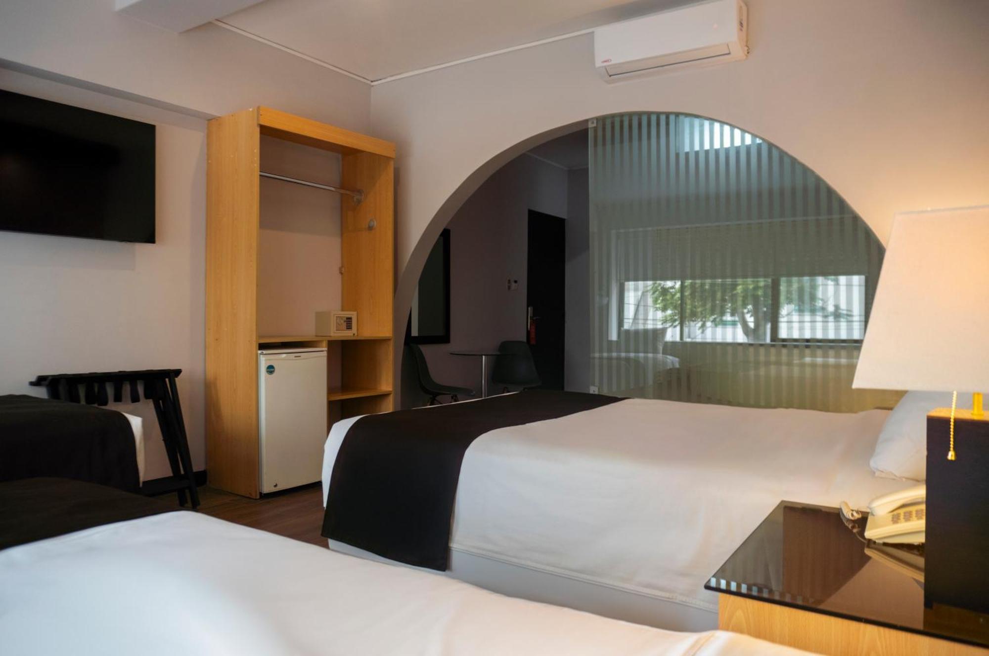Hotel Ferre Miraflores Lima Exterior photo