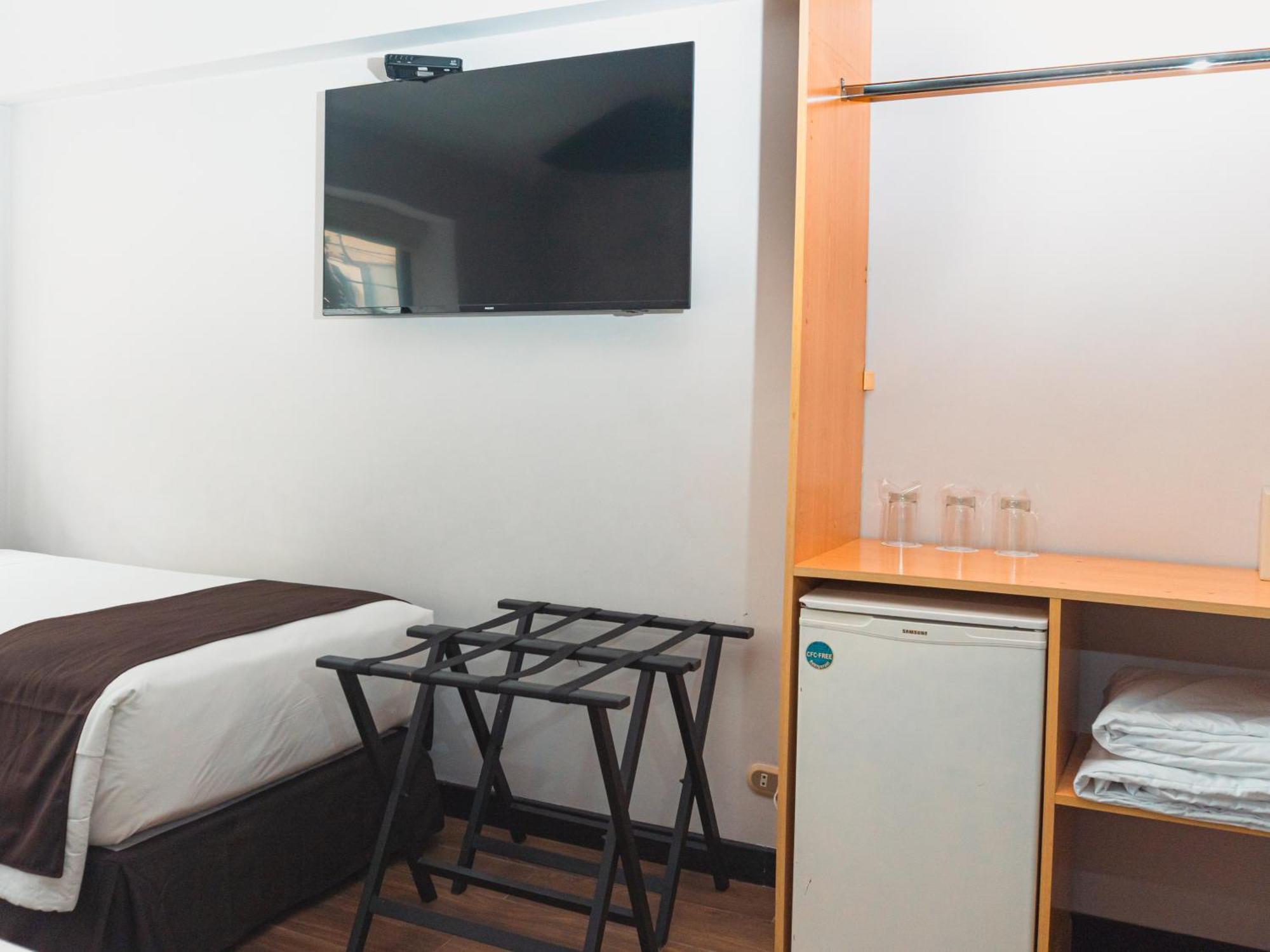 Hotel Ferre Miraflores Lima Exterior photo