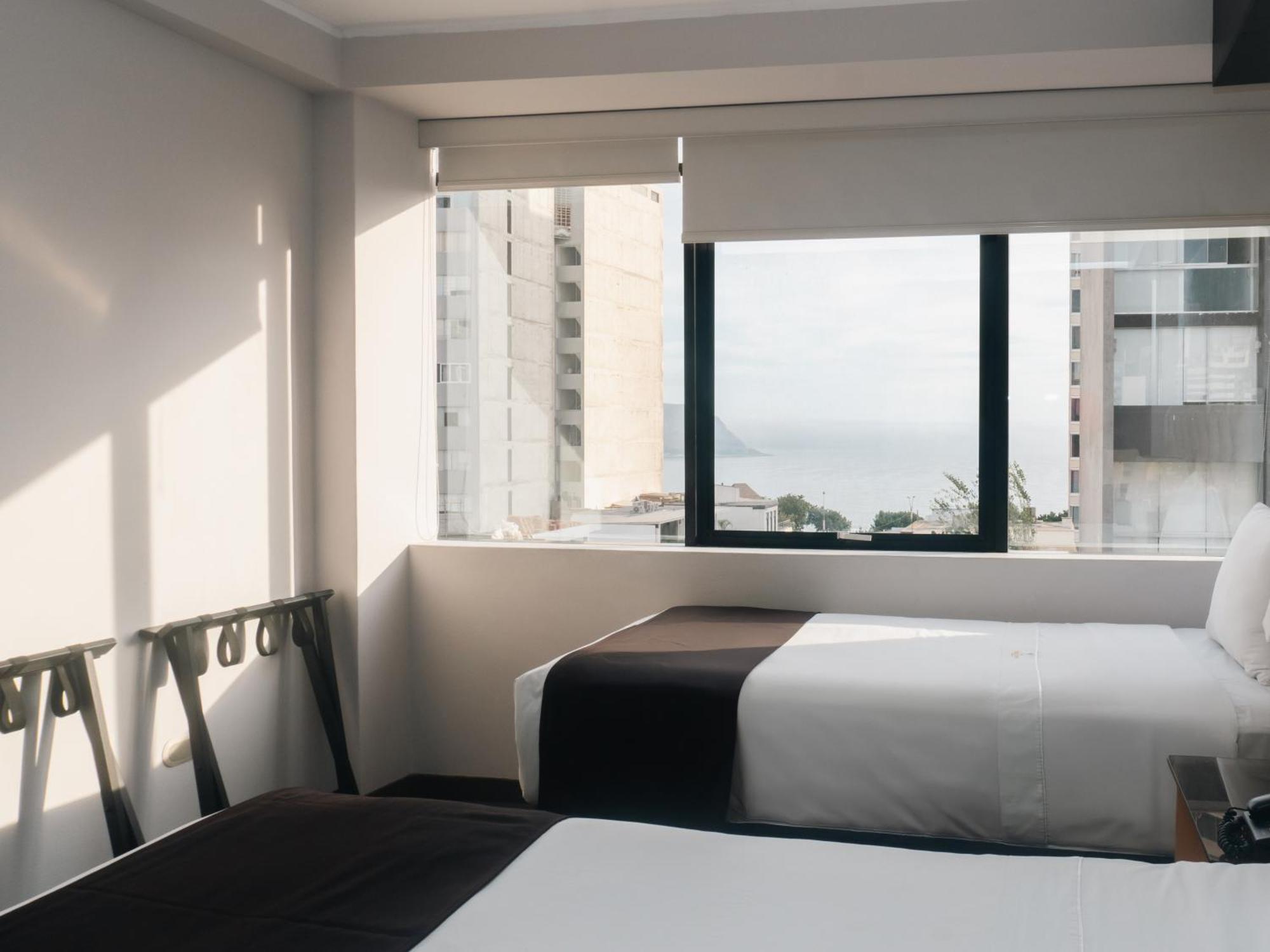 Hotel Ferre Miraflores Lima Exterior photo