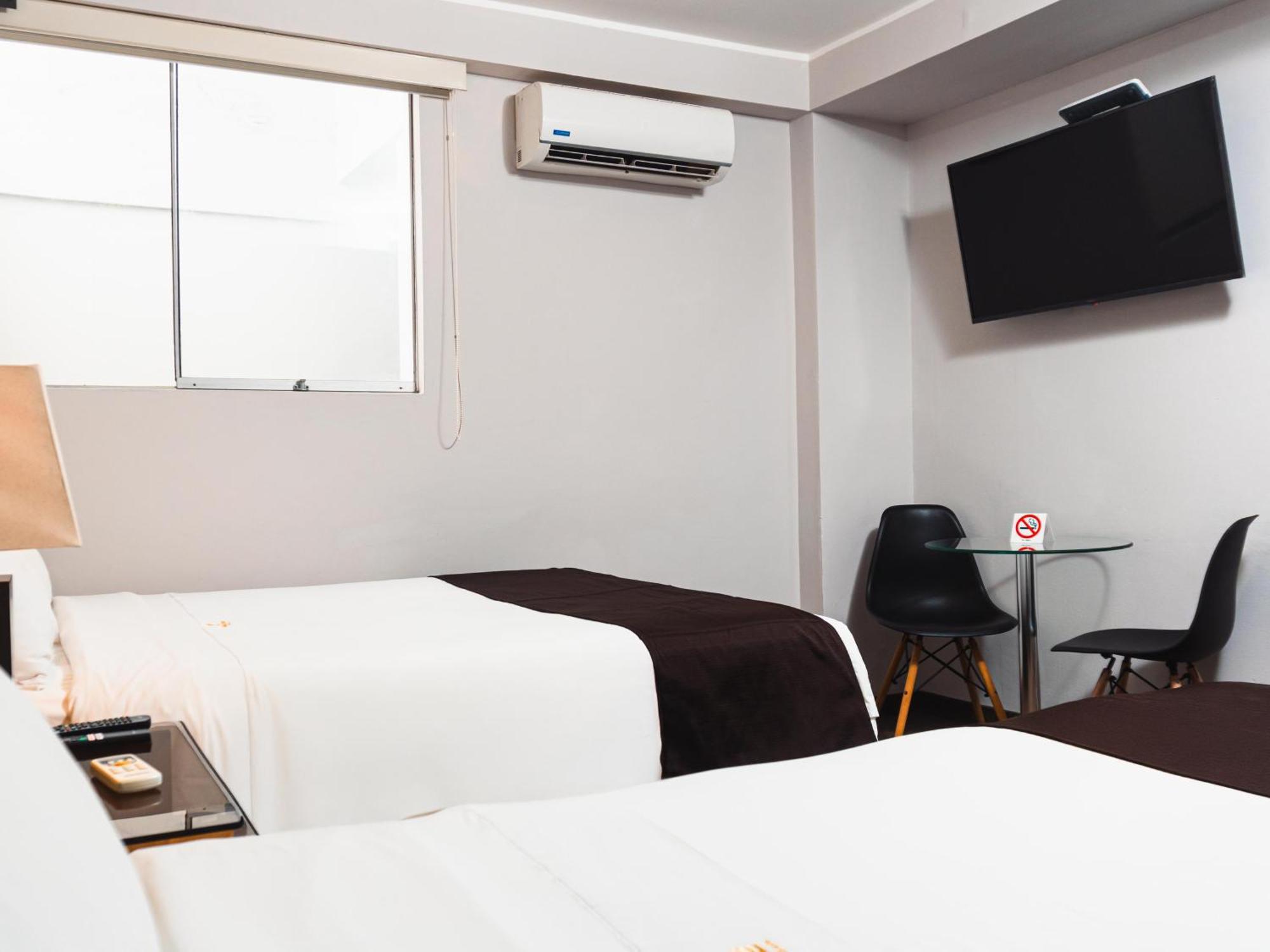 Hotel Ferre Miraflores Lima Exterior photo