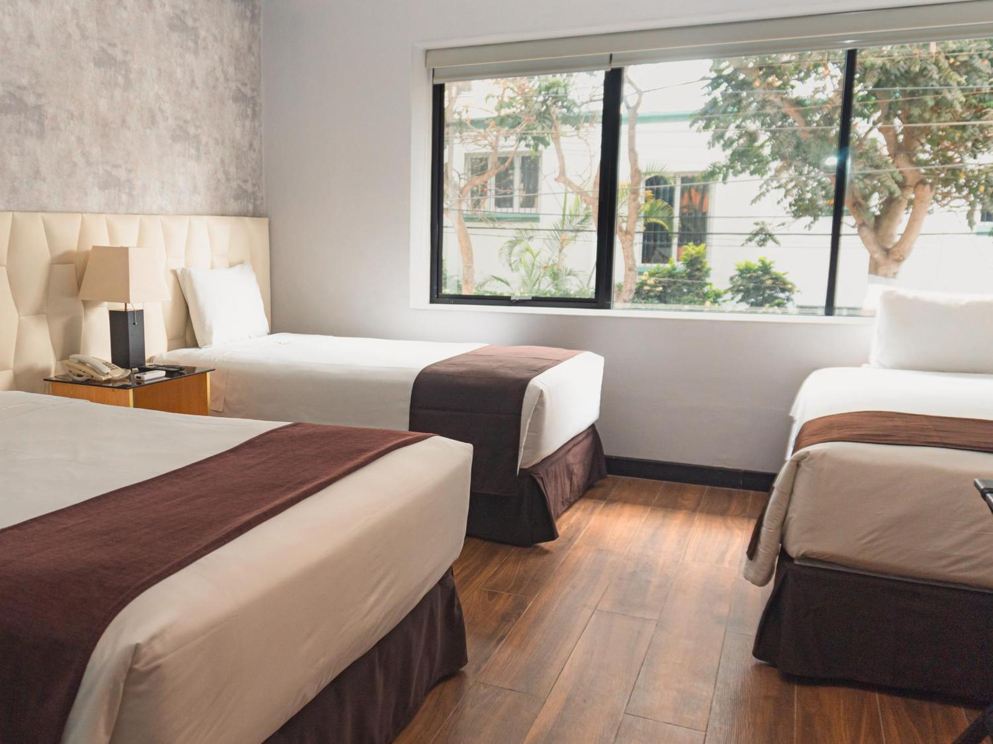 Hotel Ferre Miraflores Lima Exterior photo