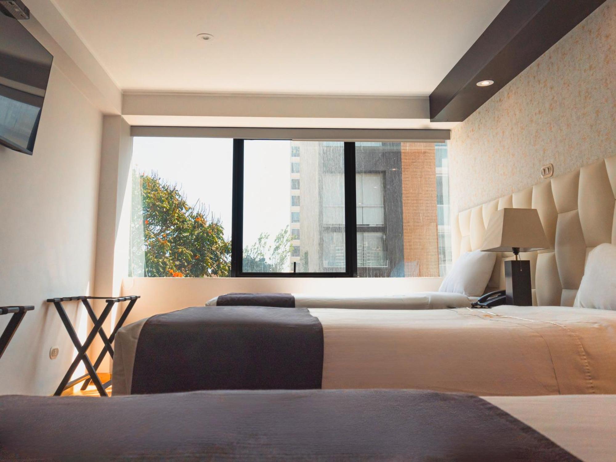 Hotel Ferre Miraflores Lima Exterior photo