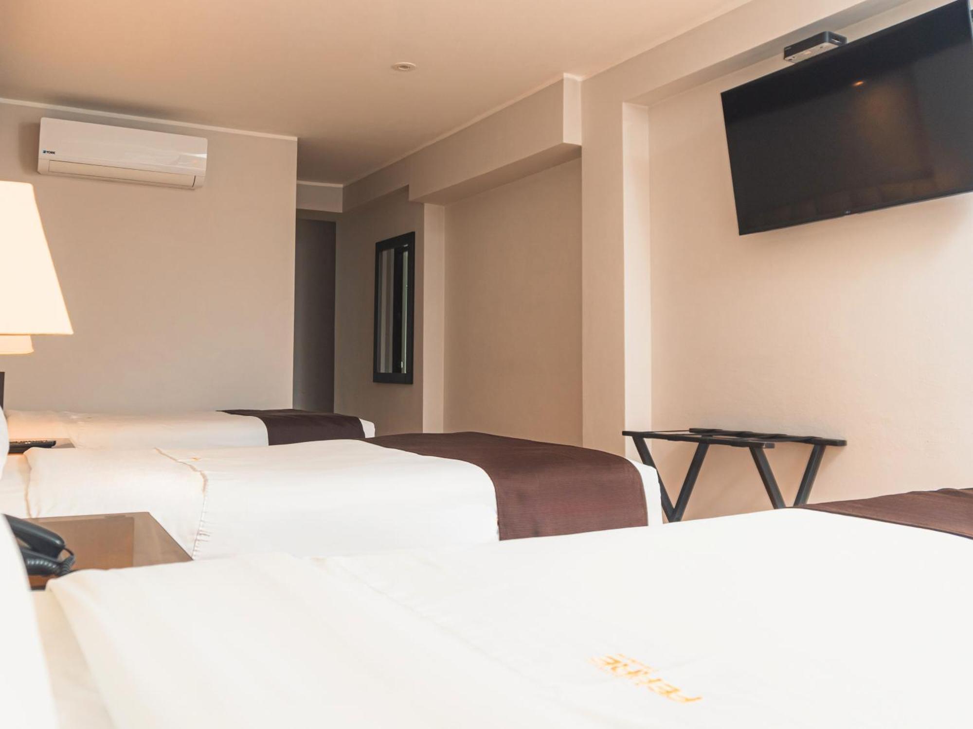 Hotel Ferre Miraflores Lima Exterior photo