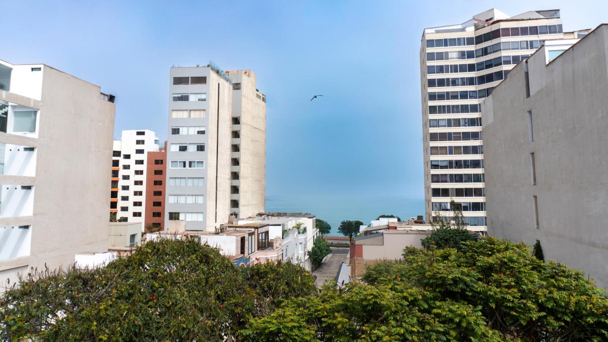 Hotel Ferre Miraflores Lima Exterior photo